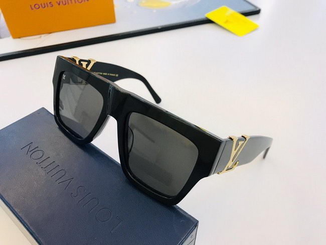 Louis Vuitton Sunglasses AAA+ ID:20220317-604